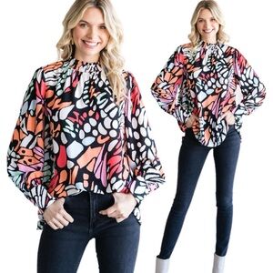 JODIFL Multicolor Abstract Blouse - size small